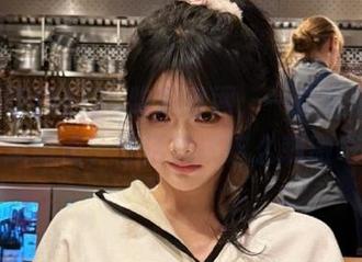 17c吃瓜官网：一边吃瓜，一边追热点，生活就该这么刺激吧？