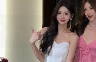 17c吃瓜，传送门后的世界是否会让我目瞪口呆？