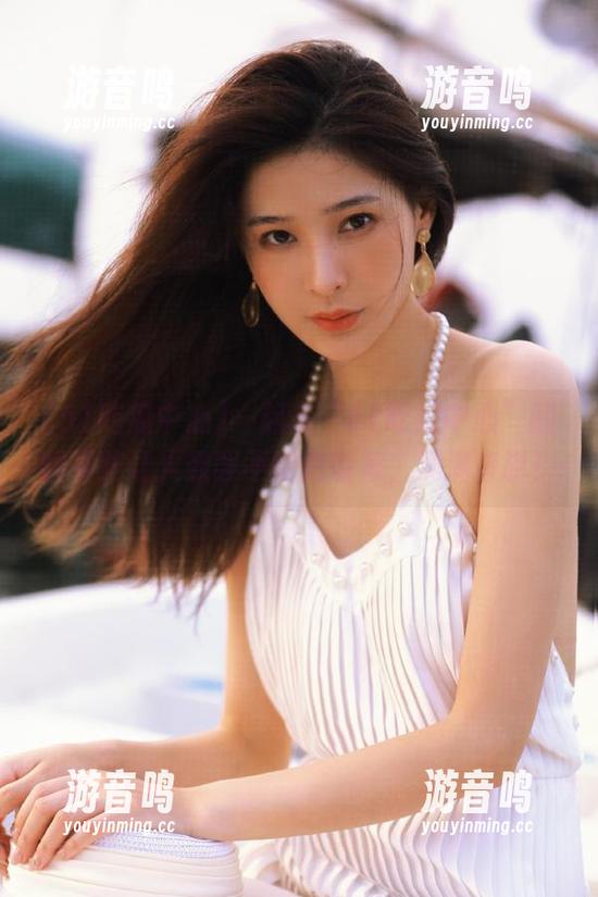 51吃瓜中心 一起来“51吃瓜中心”翻翻那些让人欲罢不能的收藏,满满奇葩!