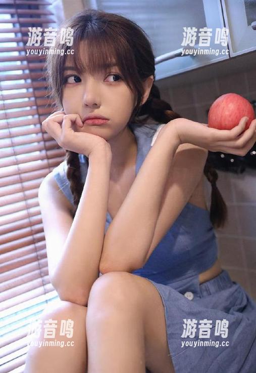 51黑料 一边吃瓜一边查找51黑料资源,消遣无罪,炎热夏日怎么过!