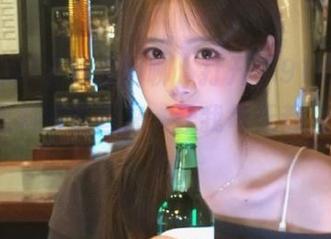 不只是闲聊，打开“91吃瓜”app后黑料纷至沓来，让我每天都充满期待！