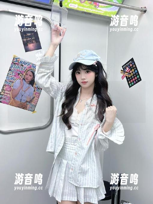 91吃瓜网 这导航太妙了,91吃瓜网居然让我在瓜地游走,心里暗自庆幸找到了最斜的一站!