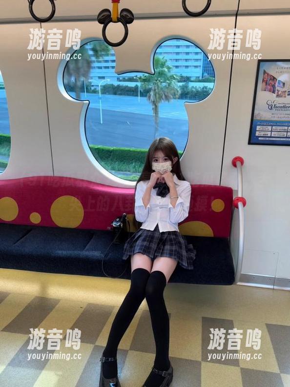 91吃瓜群众 免费享受91吃瓜群众,舌尖上的八卦等你来咂摸!