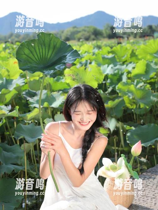 今天又在cgw上尝到新瓜，网址就像个黑洞，越陷越深！