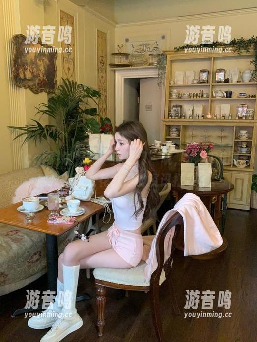 说好的“传送门”呢，进入CG网后我就被五花八门的资讯打晕了。