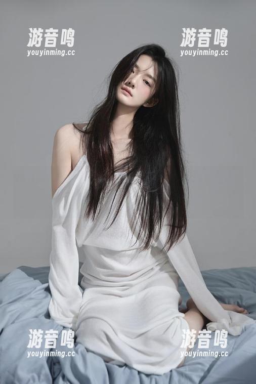 hlw “hlw”上的答案就像星辰一样,永久的迷雾,让人欲罢不能!