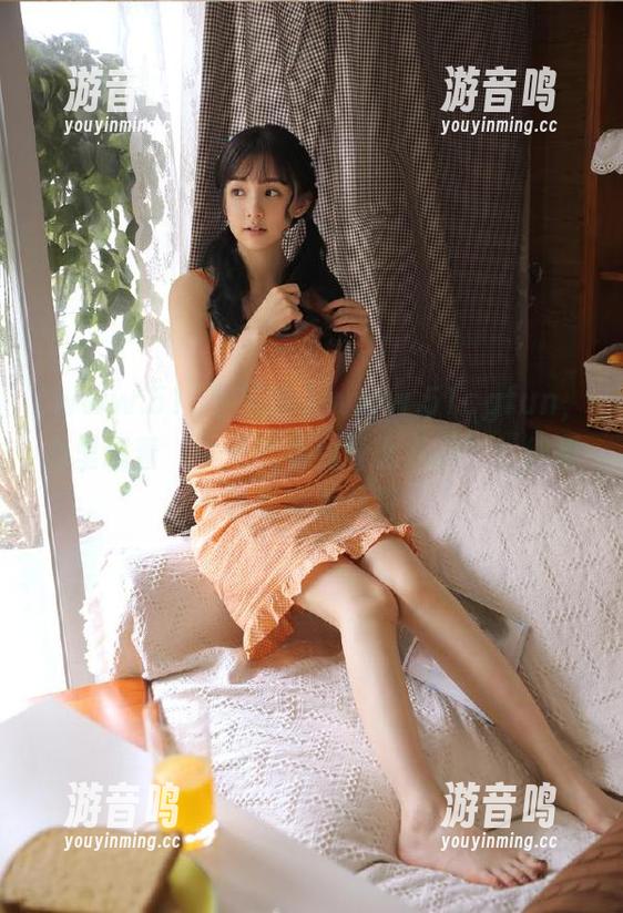 www.51 导航进入www.51cgfun,心里想着‘今天能看到什么八卦’!结果…也是毫无预警。