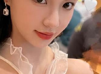 最新脑洞！在xgua66,tv看到有人为“吃瓜”开出学术讲座，难以自拔！