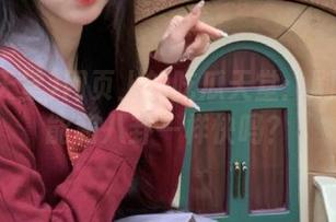 网页上的吃瓜天堂：刷新速度能和八卦一样快吗？