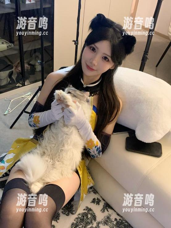 吃瓜网 没事下载个吃瓜网,沉浸在别人的八卦里也挺有意思嘿!