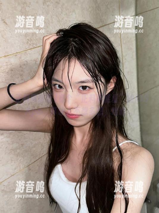 正料黑能量 有个“正料黑能量”的iOSApp,真让人不想多想,哈哈。