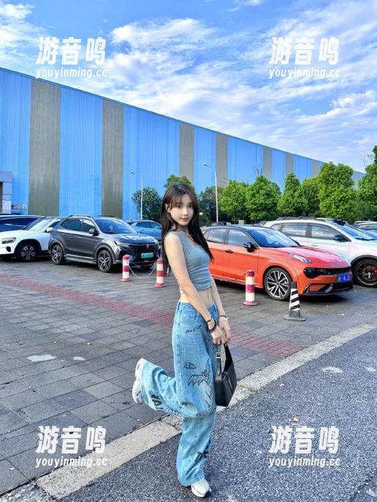 热点黑料 166fun热点黑料网免费大放送,今天你被哪条八卦刷屏了?