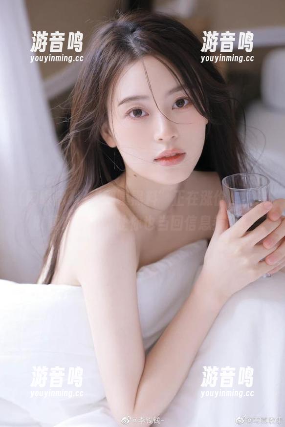 网曝黑料 “网曝黑料”正在涨价,快来收藏成独家,让你也当回信息券商!
