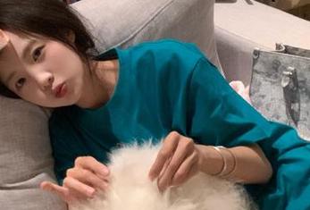 点击地址直达黑料不打烊网页版，瓜太多我腿都软了！