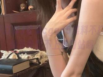 登录cgaa5黑料不打烊，吃瓜节奏跟不上要罚站哦