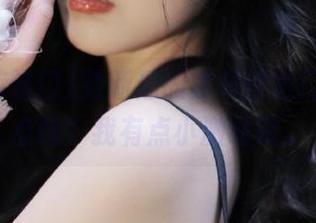 更新后的黑料传送门，你敢点吗？我有点小激动呢。