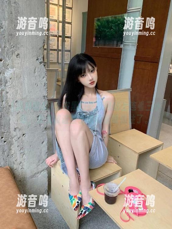 黑料吃瓜 我在黑料吃瓜网站上连看三小时,永久被这些土味情感吸引住了。