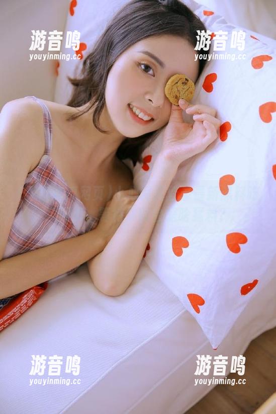 黑料吃瓜网页 小心翼翼登录最新黑料吃瓜网页,等待你的会是啥猛料?