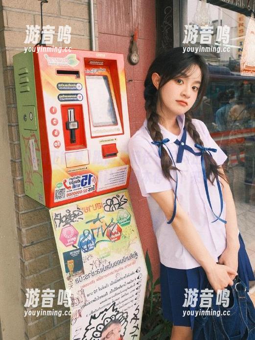 黑料正能量 跟随万篇长征黑料正能量导航,这些瓜让你根本停不下来!