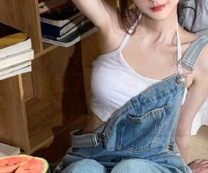 有事儿吗？黑料社不打烊的app刚刚更新了锁子甲级的最新视频，快来围着看热闹！