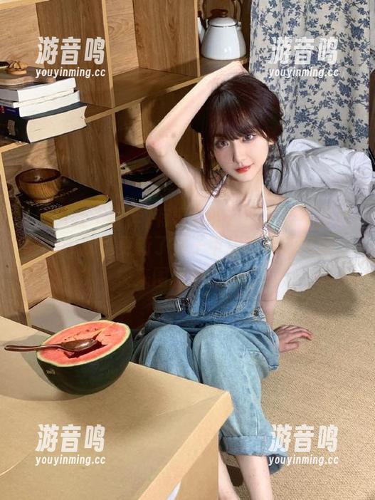 黑料社不打烊 有事儿吗?黑料社不打烊的app刚刚更新了锁子甲级的最新视频,快来围着看热闹!