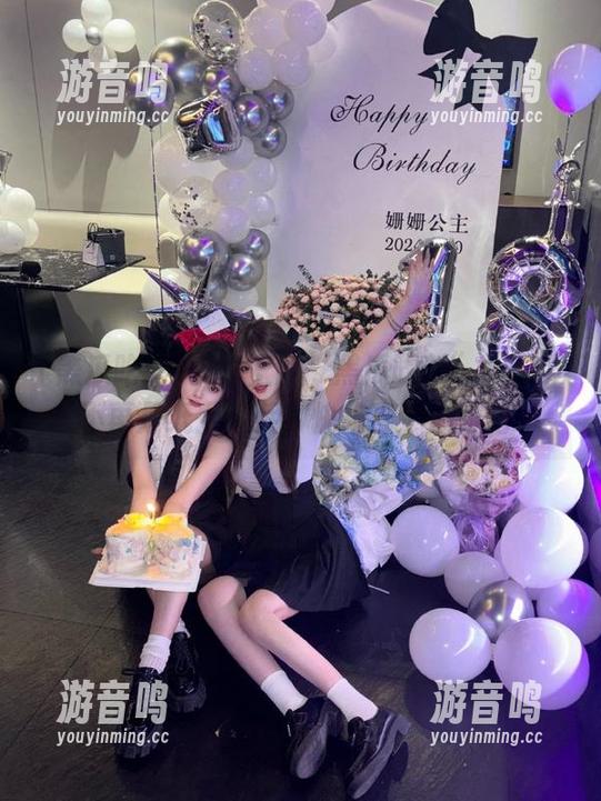 黑瓜吃料 安卓上的“黑瓜吃料”:吃瓜不再是纸上谈兵,快来当个瓜贼吧!