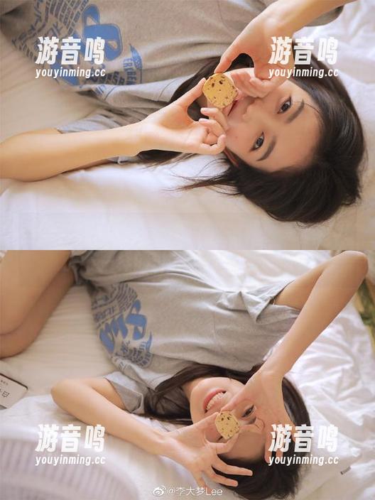 黑网料 你们看黑网料这链接,或许打开了不一样的世界,混乱又兴奋!